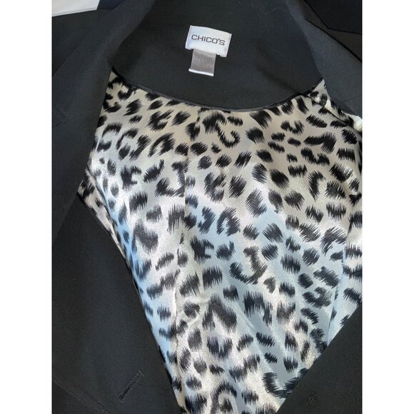 Chico's Black - Animal-Print Lined Blazer/Jacket size 1 Medium - Picture 4 of 5
